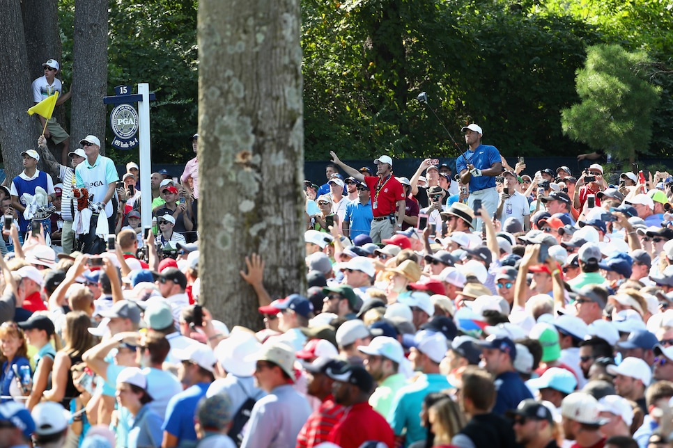 tiger-woods-2018-pga-championship-saturday-crowds.jpg