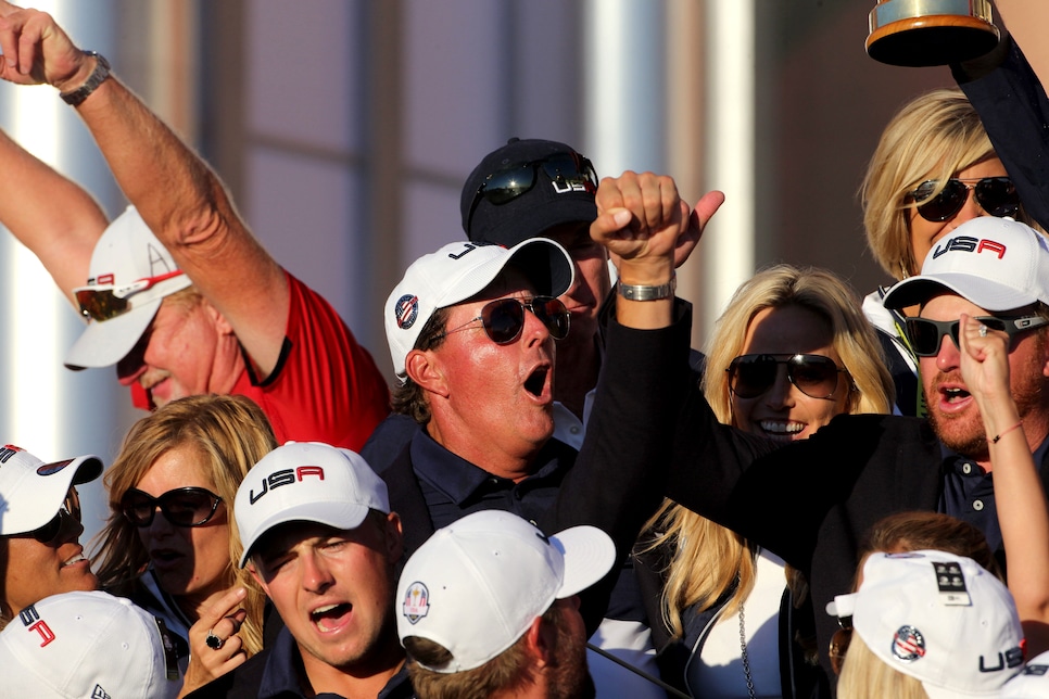 phil-mickelson-2016-ryder-cup-celebration.jpg