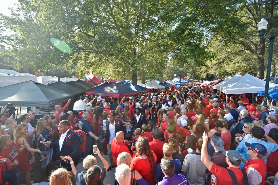 COLLEGE FOOTBALL: OCT 21 LSU at Mississippi