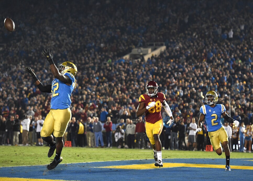 NCAA FOOTBALL: NOV 19 USC at UCLA