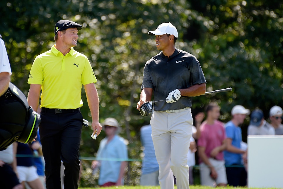 bryson-dechambeau-tiger-woods-dell-technologies-sunday-2018-walking.jpg