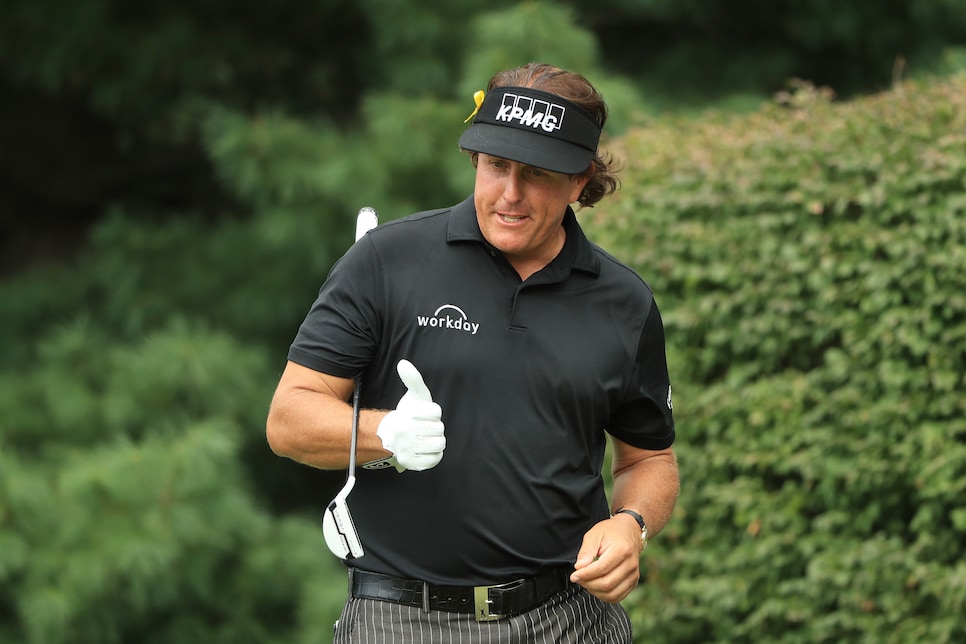 180905-phil-mickelson.jpg