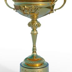 180919-ryder-cup-urn.jpg