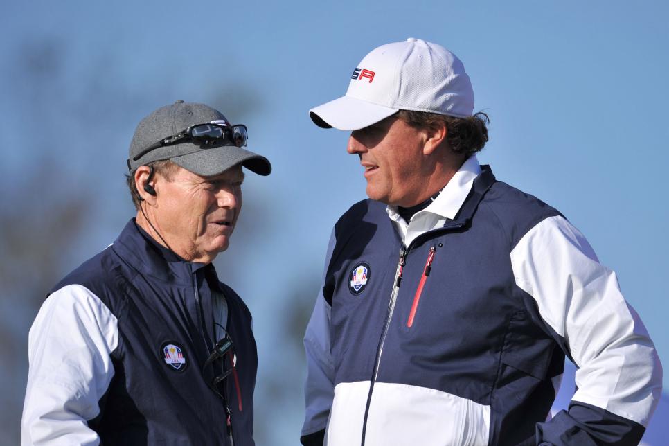 ryder-cup-moments-2014-watson-mickelson.jpg