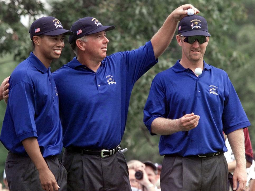 tiger-omeara-duval-1999-ryder-cup-blue-shirts.jpg