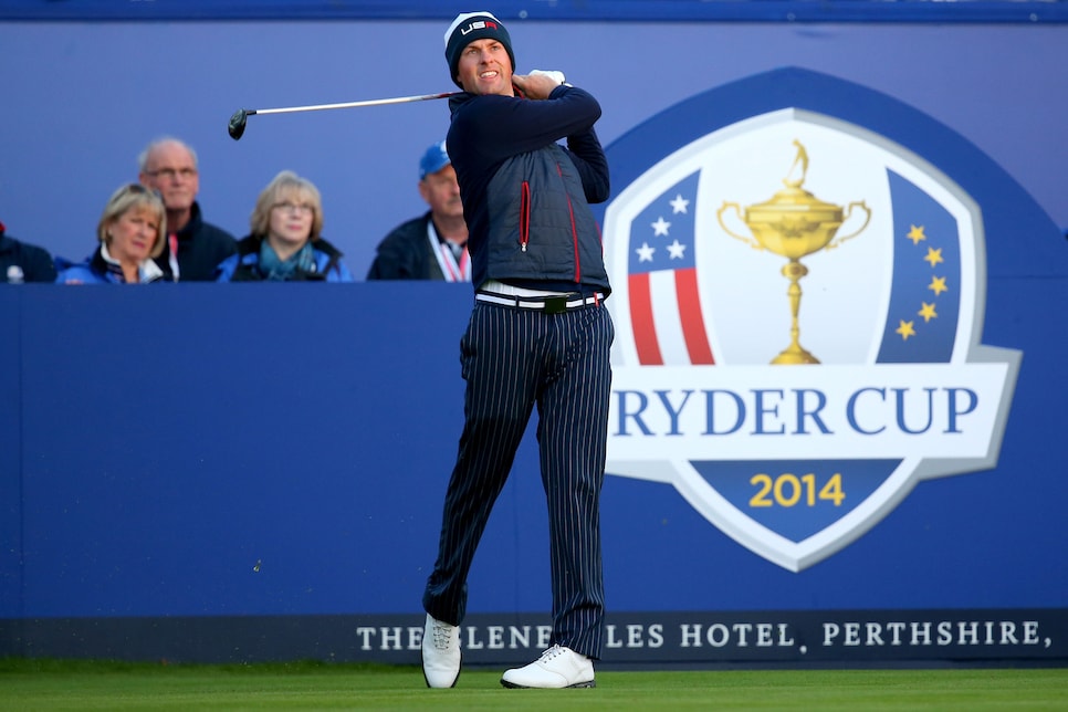 webb-simpson-2014-ryder-cup-first-tee-shot-pop-up.jpg