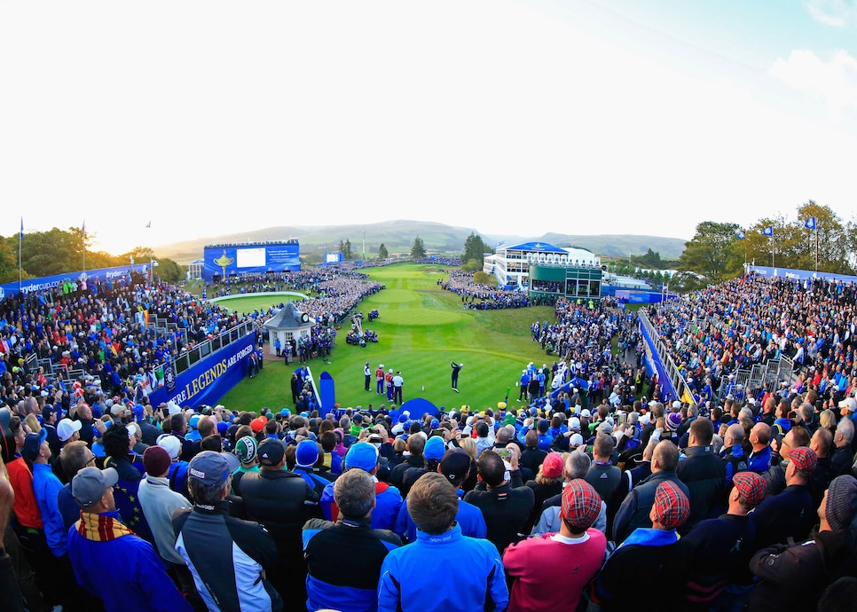 webb-simpson-wide-shot-2014-ryder-cup-gleneagles.jpg