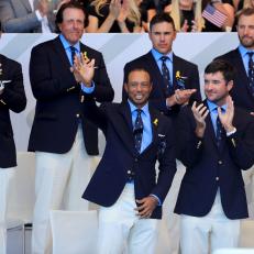 tiger-woods-opening-ceremony-ryder-cup-2018-applause.jpg