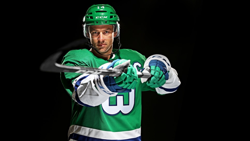 hartford whalers green jersey