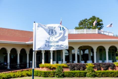 Pinehurst loses Ryder Cup wager to St. Andrews, flies Old Course flag on the 18th hole at Pinehurst No. 2