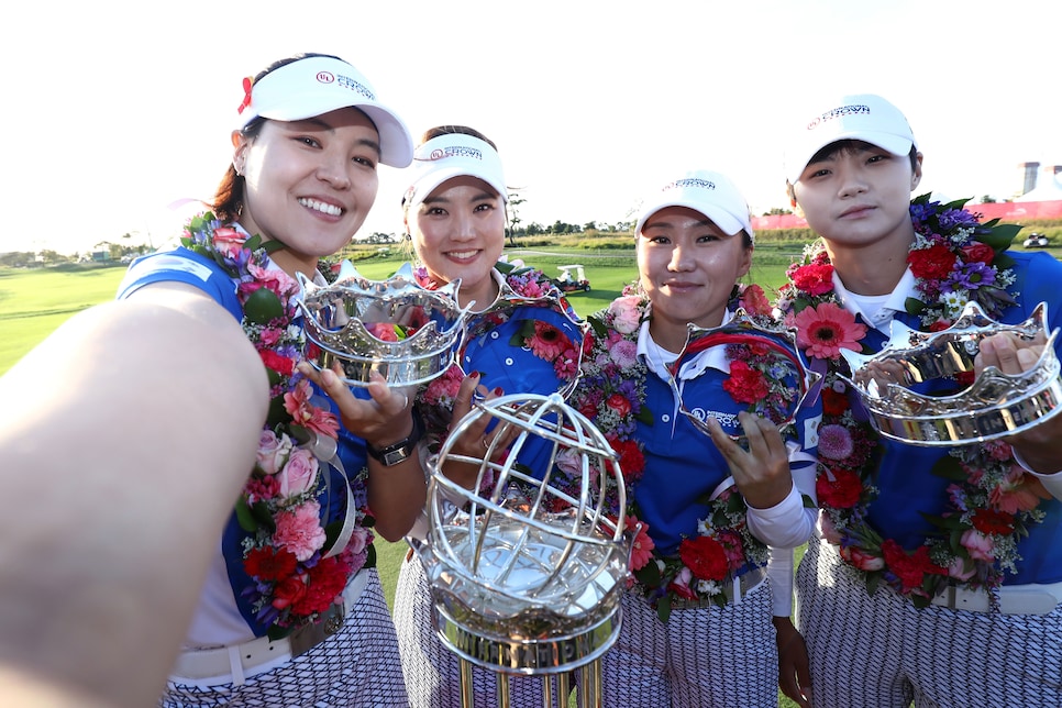 ul-international-crown-2018-south-korea-selfie.jpg