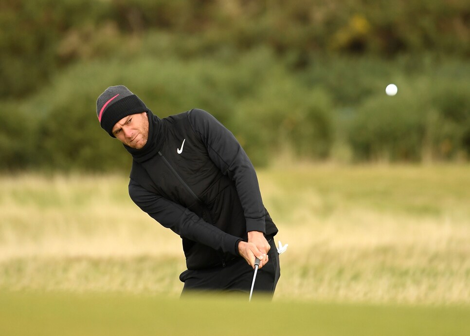 lucas-bjerregaard-dunhill-links-sunday-2018-chipping.jpg