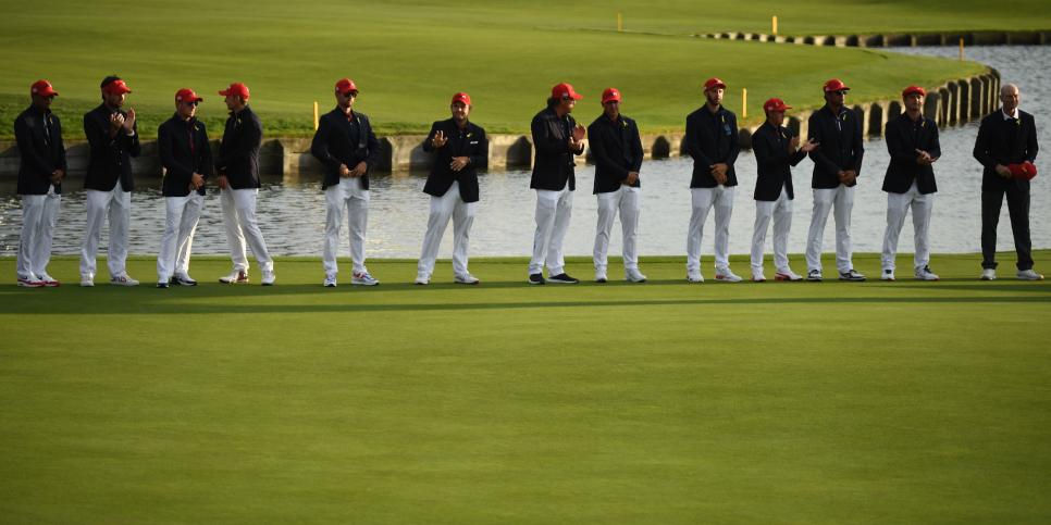 The US team pose after Europe won the   42nd Ryder Cup at Le Golf National Course at Saint-Quentin-en-Yvelines, south-west of Paris, on September 30, 2018. (Photo by Eric FEFERBERG / AFP)        (Photo credit should read ERIC FEFERBERG/AFP/Getty Images)