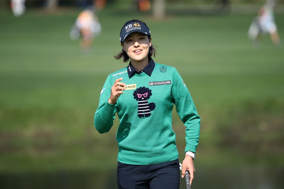 In Gee Chun derails threatening slump, wins KEB Hana Bank Championship by t...