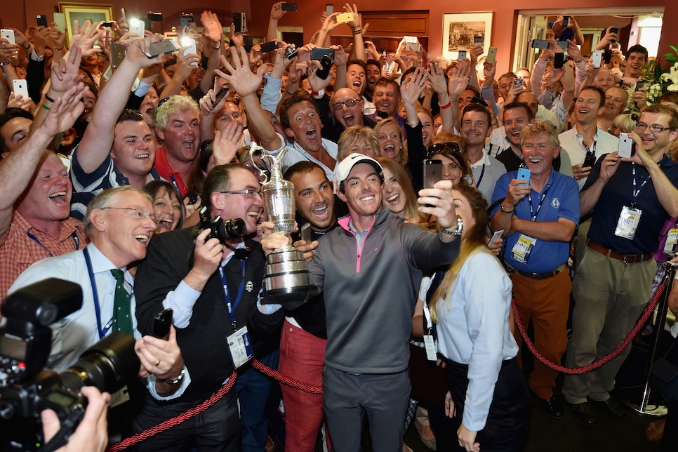 rory-mcilroy-british-open-2014-selfie-crowd.jpg