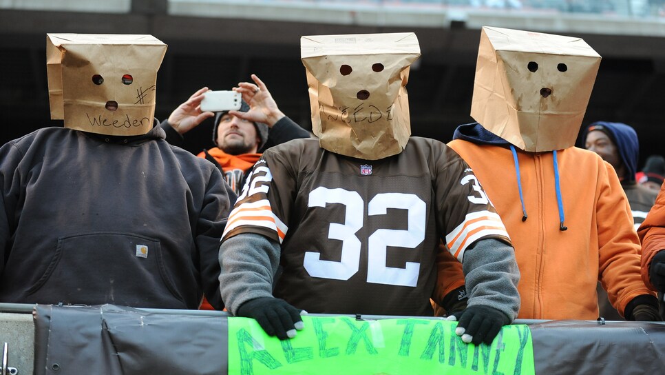 Browns fans, Brown outfit, Cleveland browns