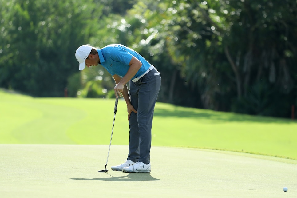 jordan-spieth-mayakoba-friday-2018-missed-putt.jpg