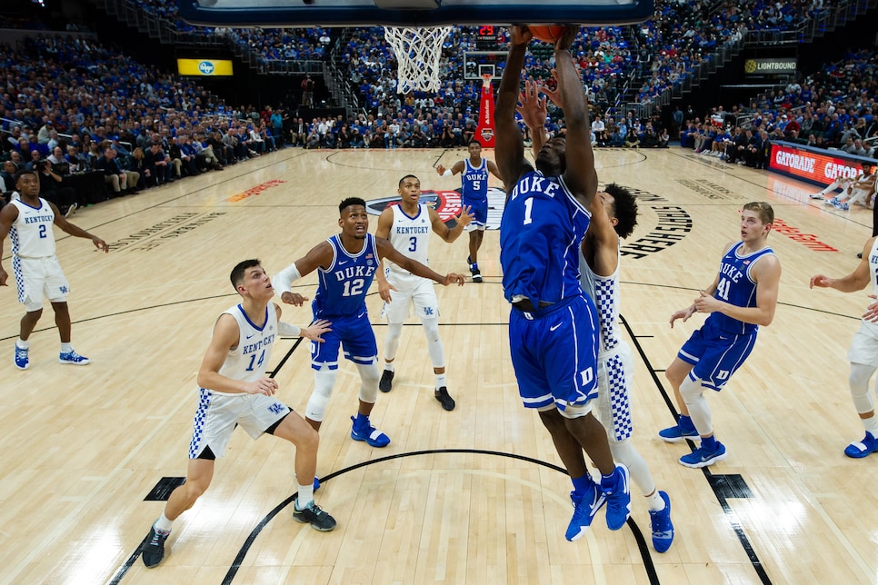 COLLEGE BASKETBALL: NOV 06 State Farm Champions Classic - Duke v Kentucky