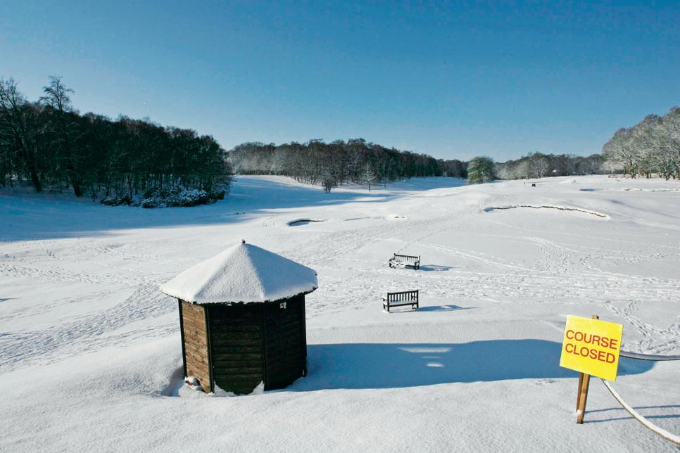 Cold Weather Snow Golf.jpg