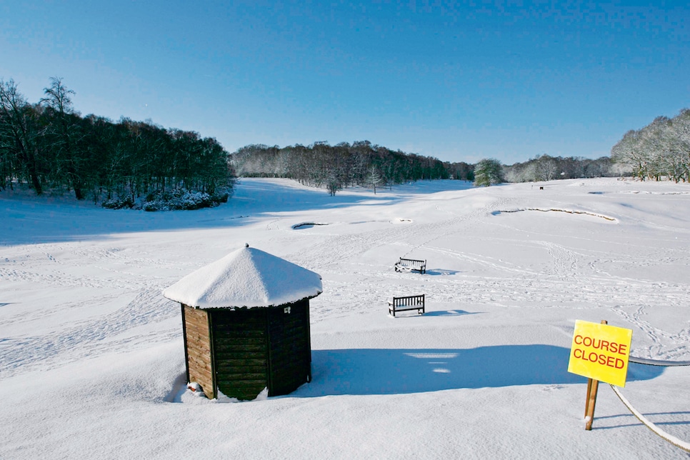 6 Cold-Weather Pieces You Need to Dominate Winter Golf - LINKS Magazine