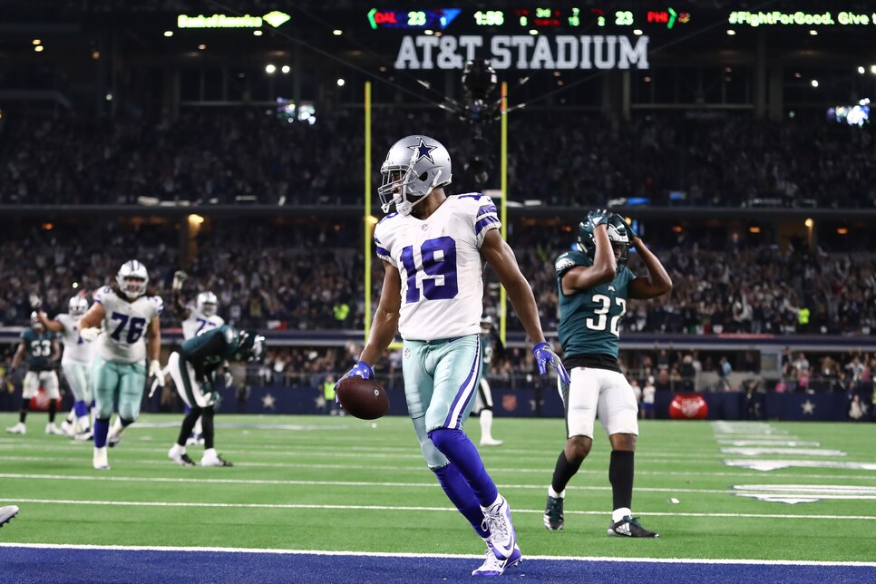 Philadelphia Eagles v Dallas Cowboys