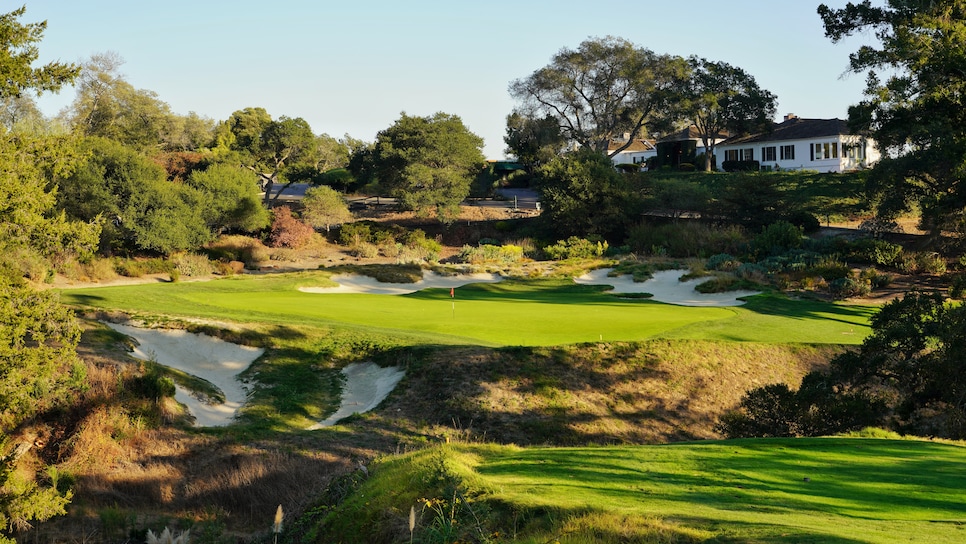 106 - Pasatiempo - par-3 18th hole - Jon Cavalier.jpeg