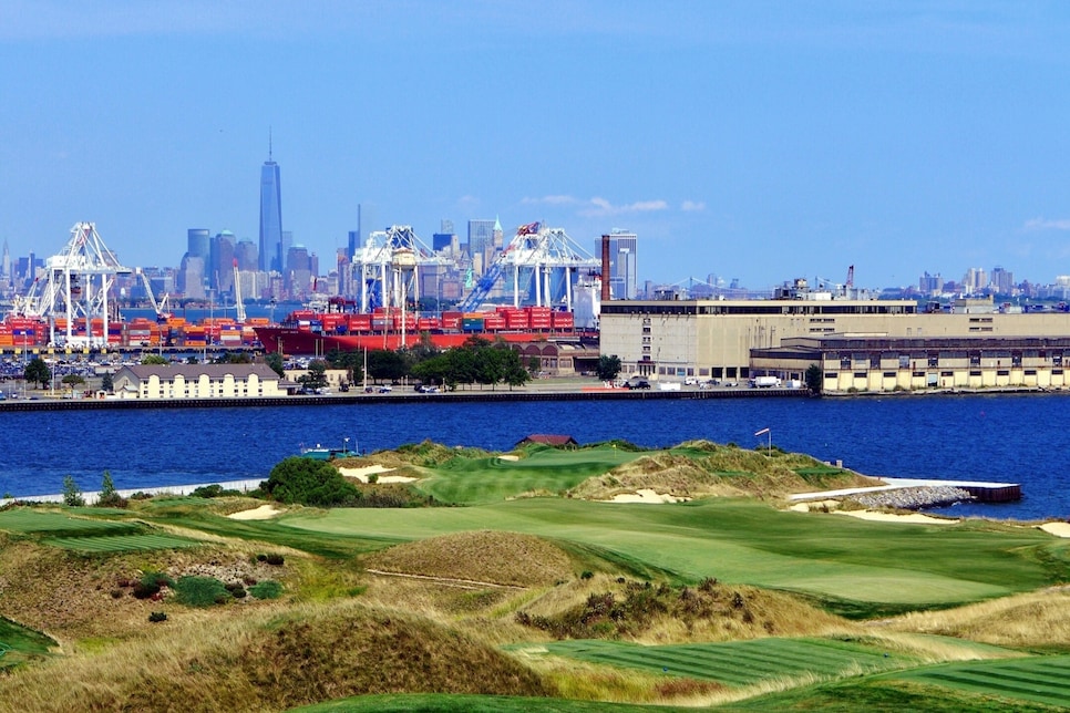 142 - Bayonne Golf Club - 16th hole - Jon Cavalier.jpeg