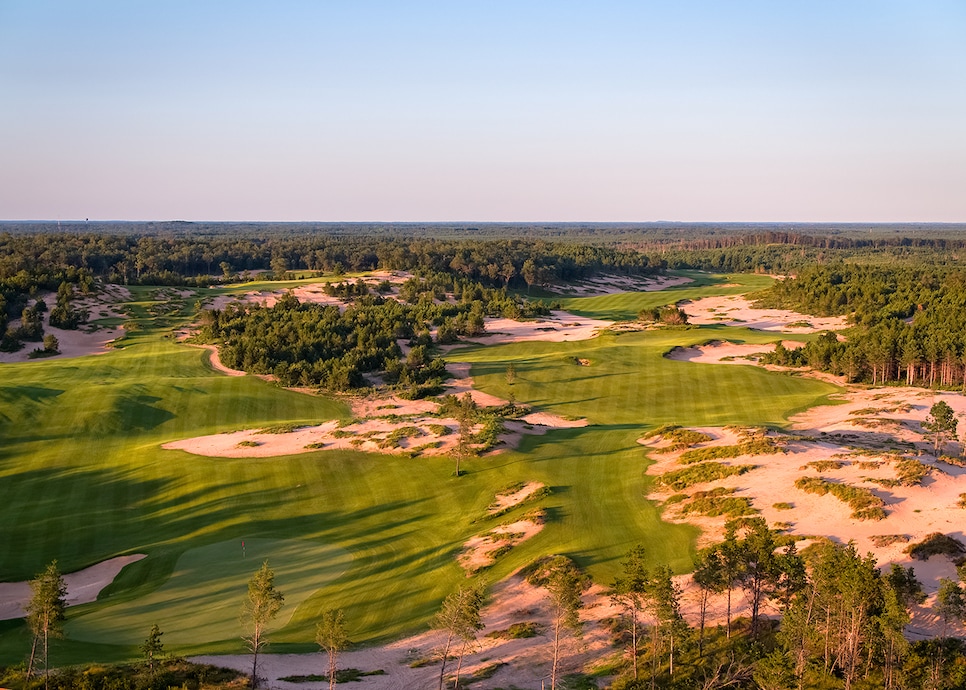 145 - Mammoth Dunes 5th Green 6th Hole - Evan Schiller - 2017.jpeg