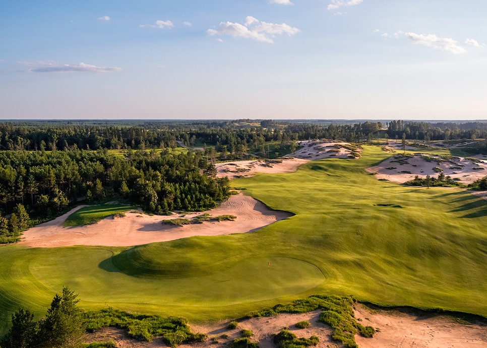 /content/dam/images/golfdigest/fullset/2019/01/08/5c3418f0bc9d282d38b36806_145 -Mammoth Dunes _6 - Evan Schiller - August 2017.jpeg