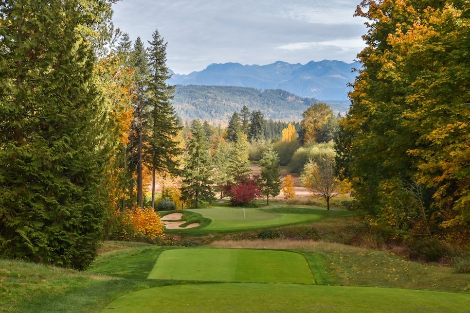 158 - Aldarra GC - the par-3 13th - courtesy of the club.jpg