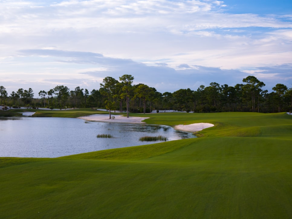 184 - McArthur - 15th hole - Larry Lambrecht.jpg