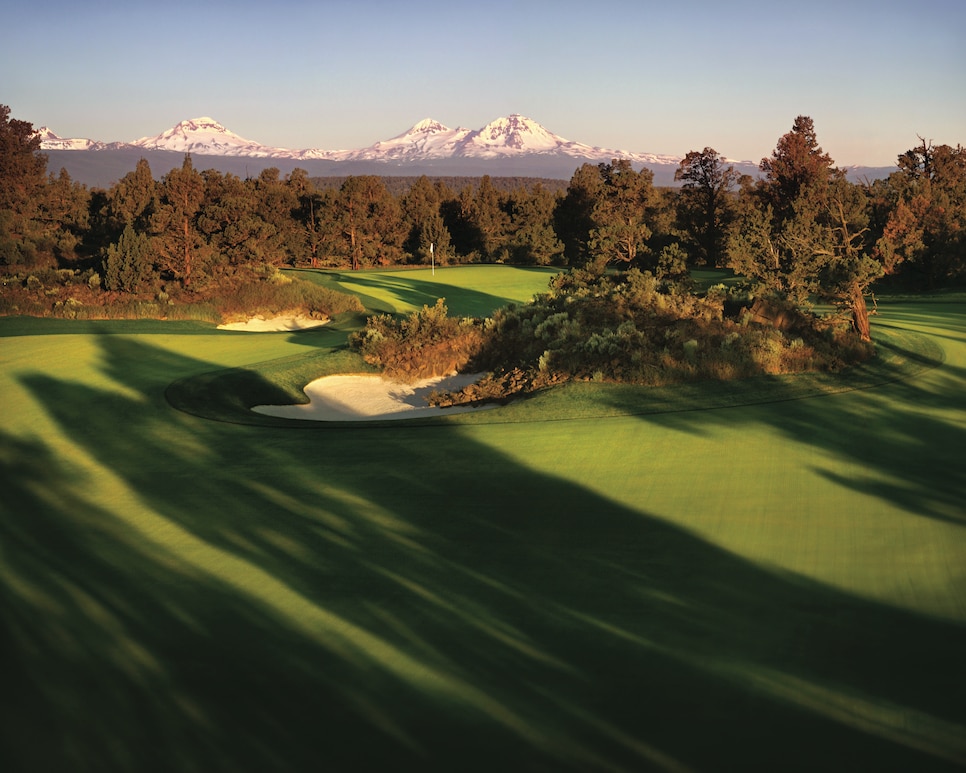 189 - Pronghorn Nicklaus - 15th hole - Courtesy of the club.jpg