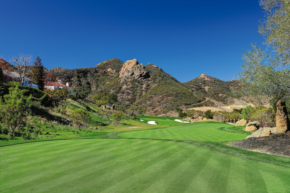 195 - Sherwood CC - third hole - courtesy of the club.jpg