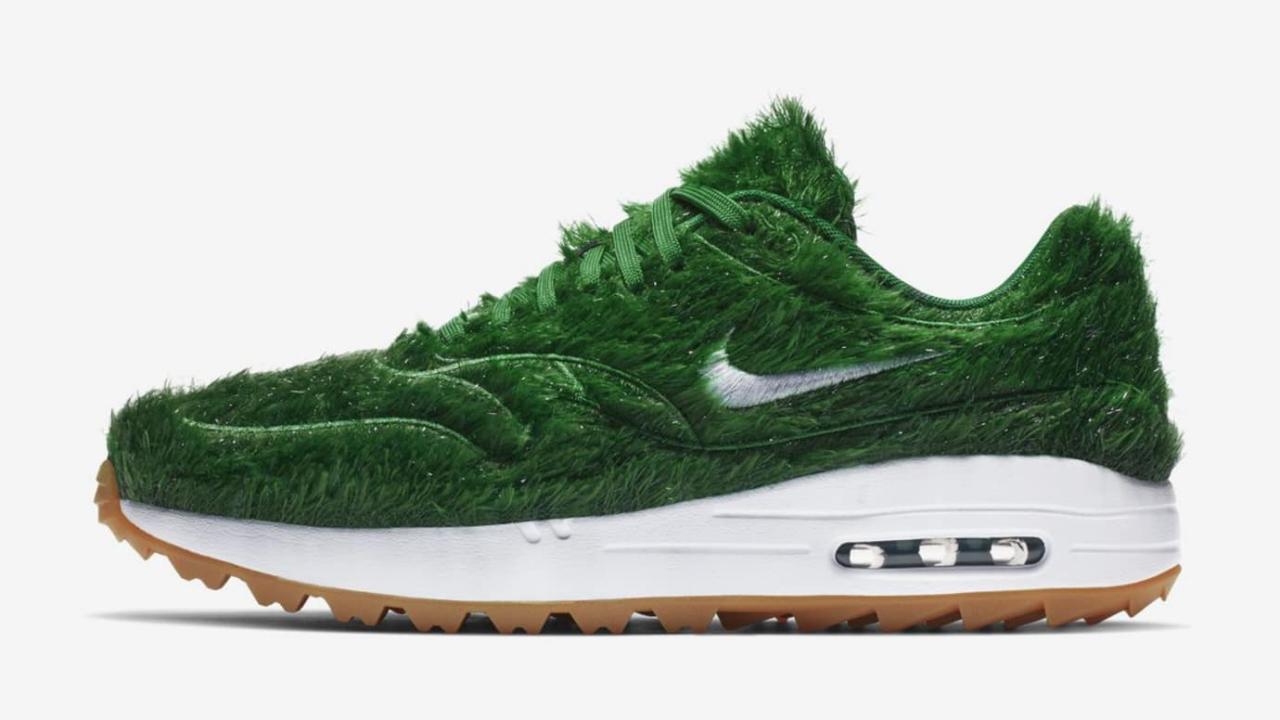 Rosa frecuencia Deshonestidad These Nike "Green Grass" golf shoes do not come with a lawnmower | Golf  Equipment: Clubs, Balls, Bags | Golf Digest