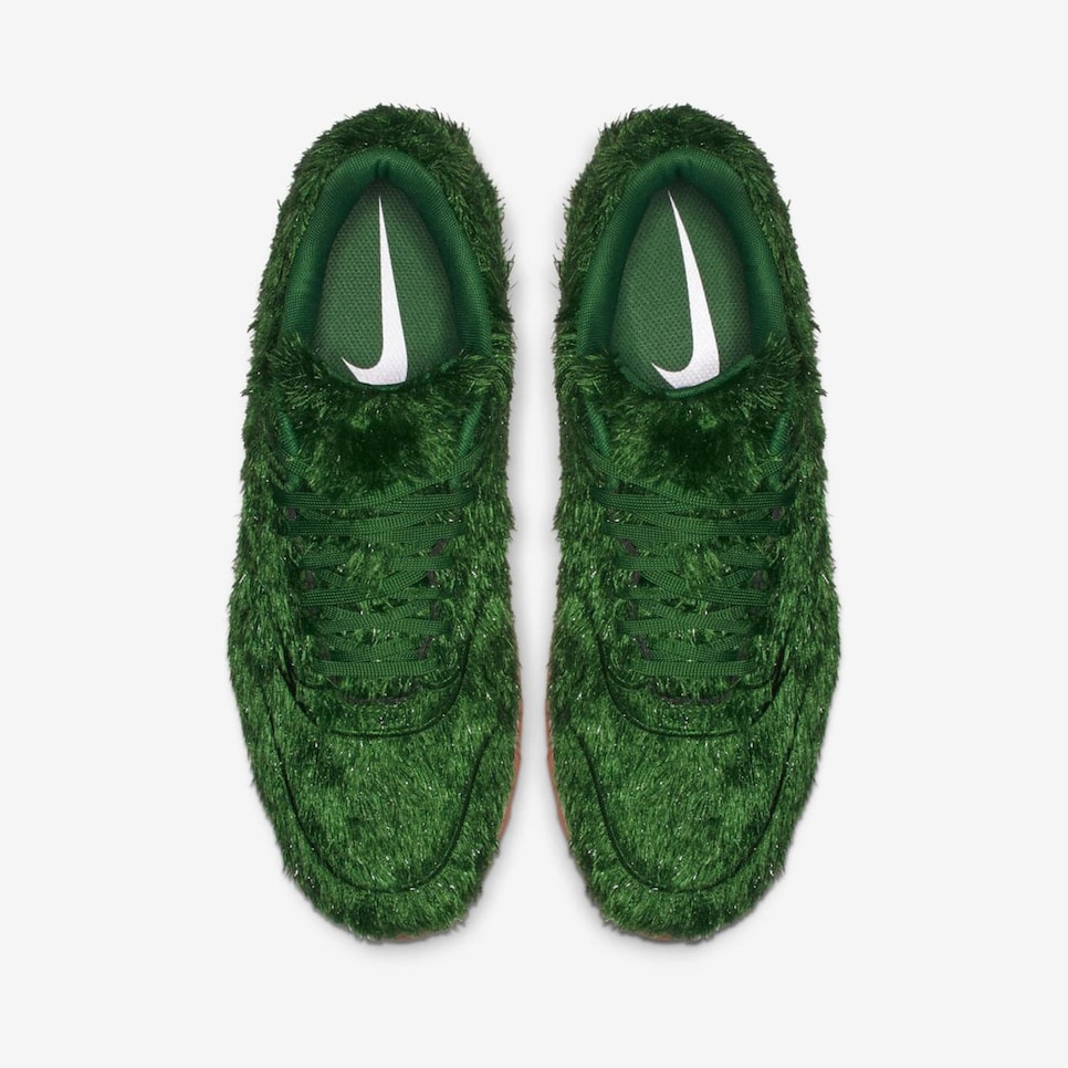 nike green grass air max