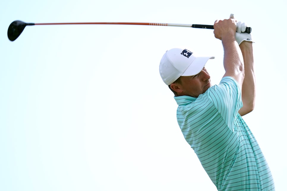 HONOLULU, HI - JANUARY 11: Jordan Spieth of the United States hits a tee shot on the 12th hole during the second round of the Sony Open In Hawaii at Waialae Country Club on January 11, 2019 in Honolulu, Hawaii.  (Photo by Masterpress/Getty Images)