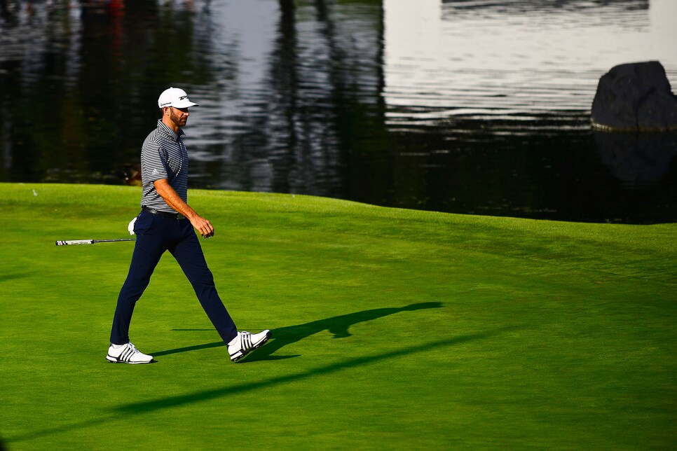 dustin-johnson-wgc-mexico-thursday-2019-walking.jpg