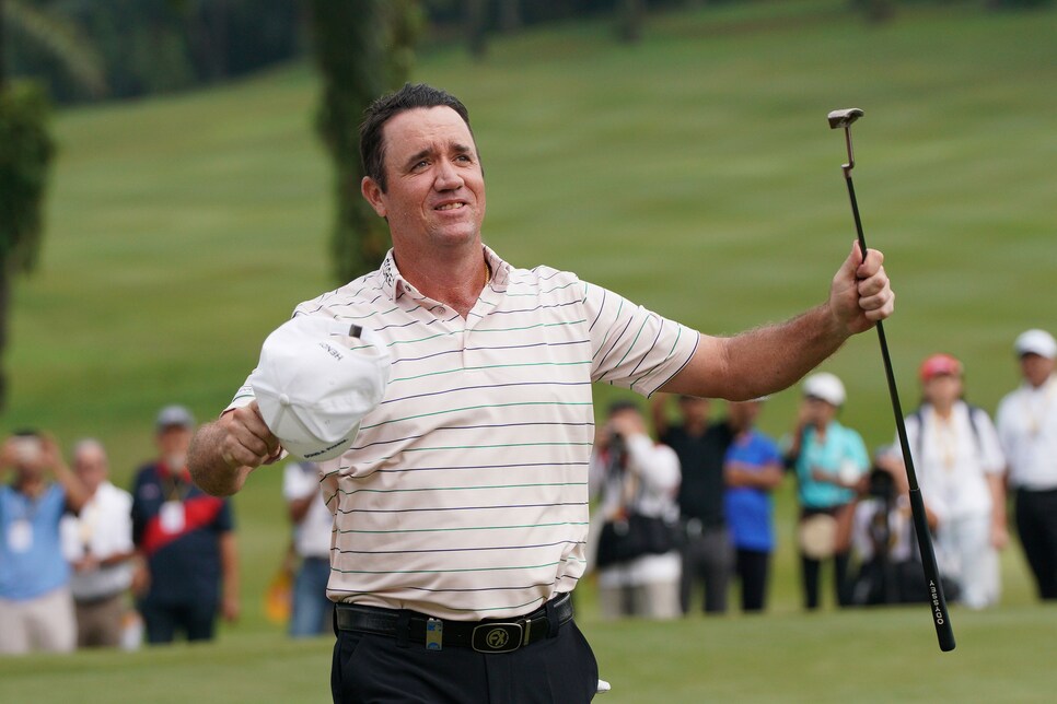 scott-hend-maybank-championship-sunday-2019-celebration.jpg