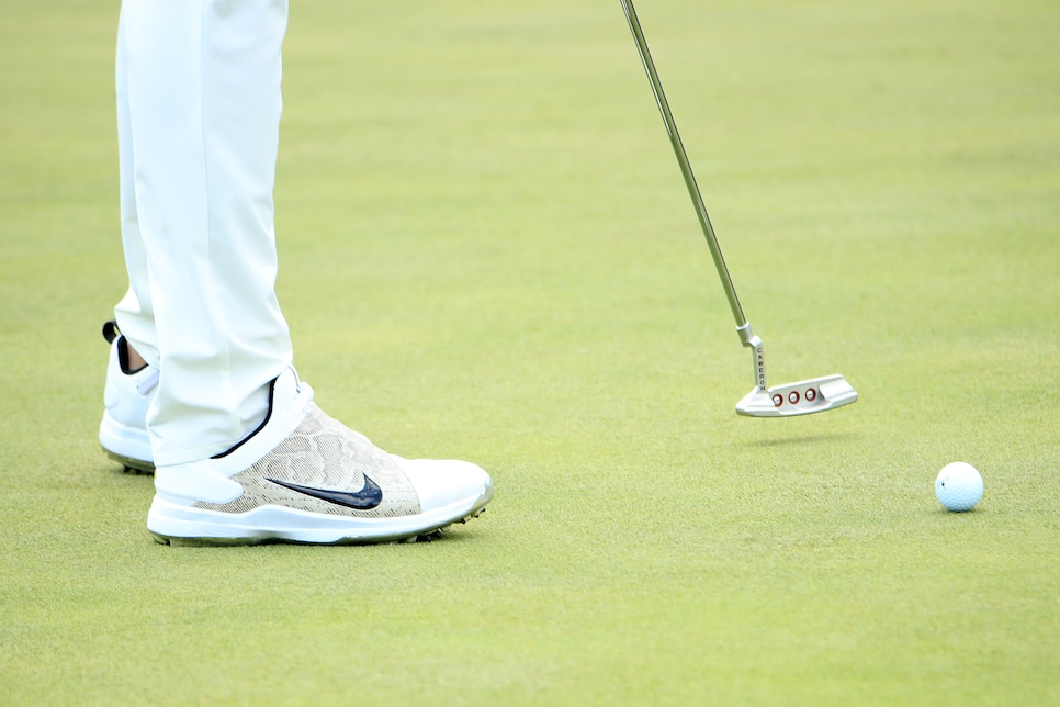 koepka's shoes today