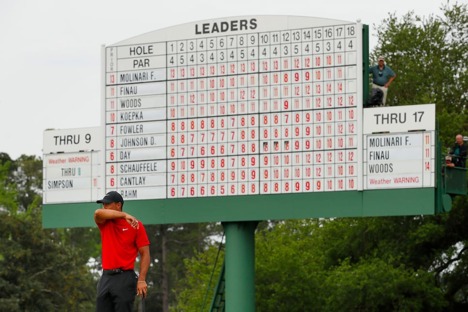 tiger-woods-2019-sunday-masters-scoreboard-18th.jpg