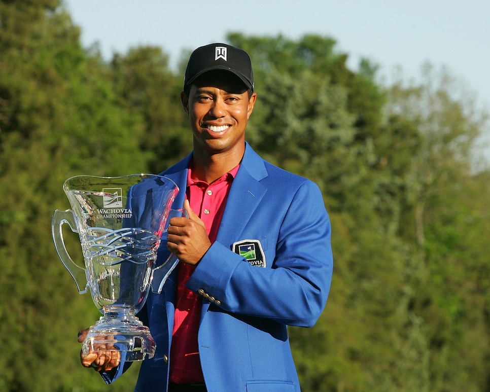 tiger-woods-2007-wachovia-sunday-trophy-jacket.jpg