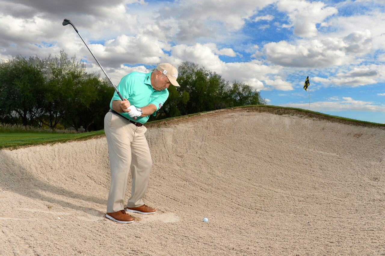 Mastering Brysons Bunker Shot: Simple Steps for Beginners