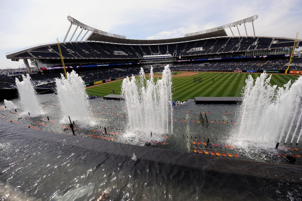 New York Yankees v Kansas City Royals