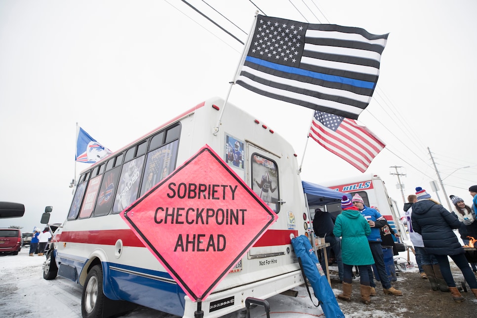 Cops cracking down on Bills Mafia: No more table slamming