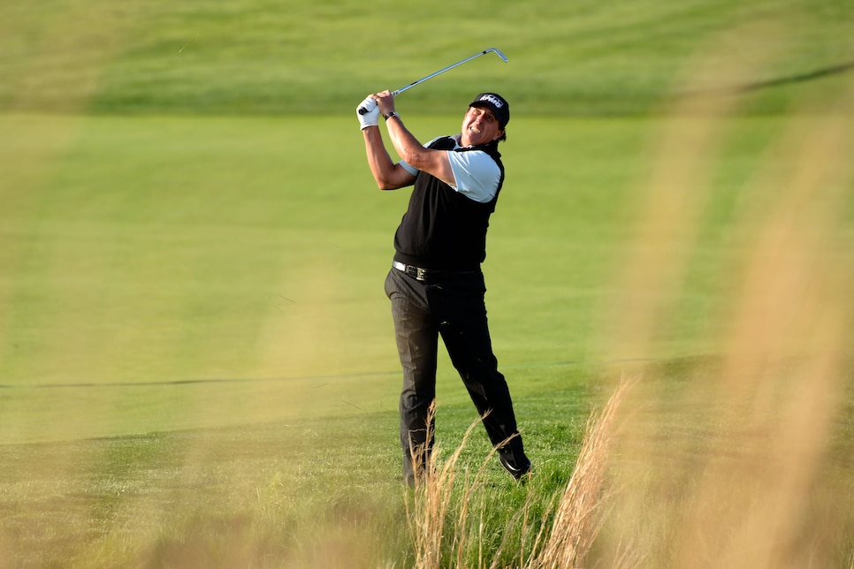 phil-mickelson-pga-championship-2019-swinging-jd-cuban.jpg