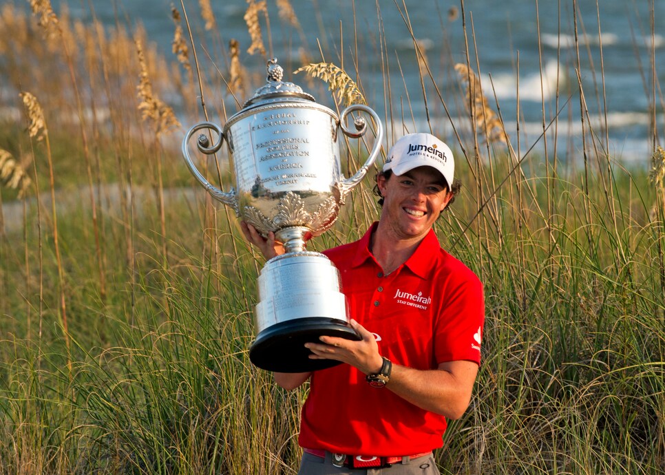 Rory McIlroy with the trophy after winni