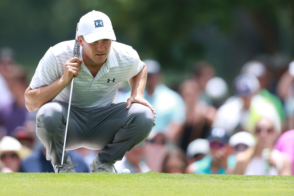 jordan-spieth-putting-charles-schwab-challenge-saturday-2019-colonial.jpg