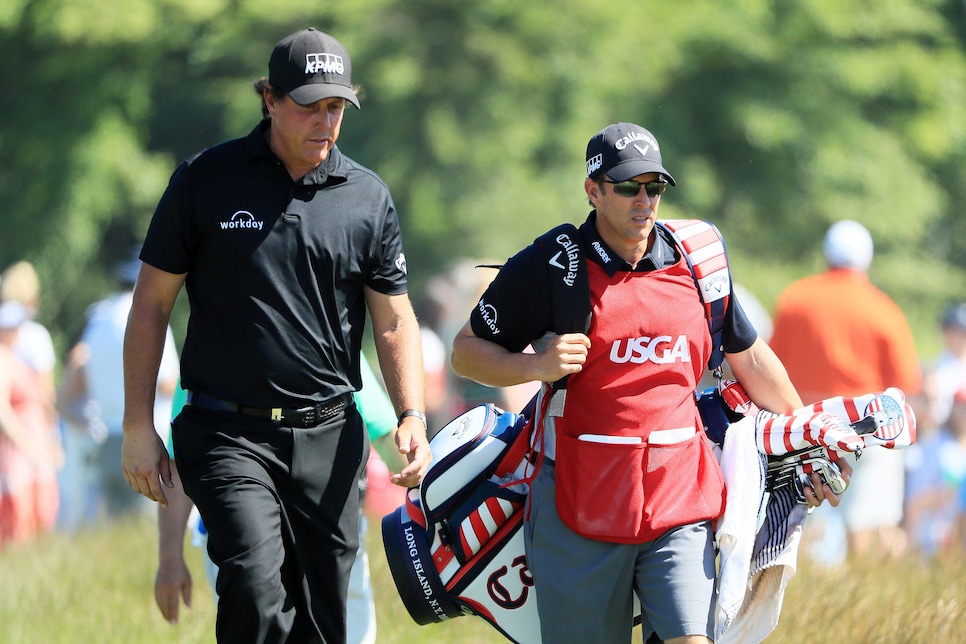 during the final round of the 2018 U.S. Open at Shinnecock Hills Golf Club on June 17, 2018 in Southampton, New York.