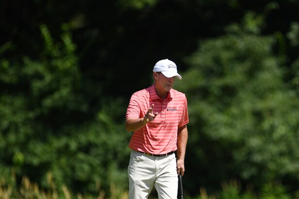 Steve Stricker Opens A Six-stroke Lead In Bid For His Second Major ...