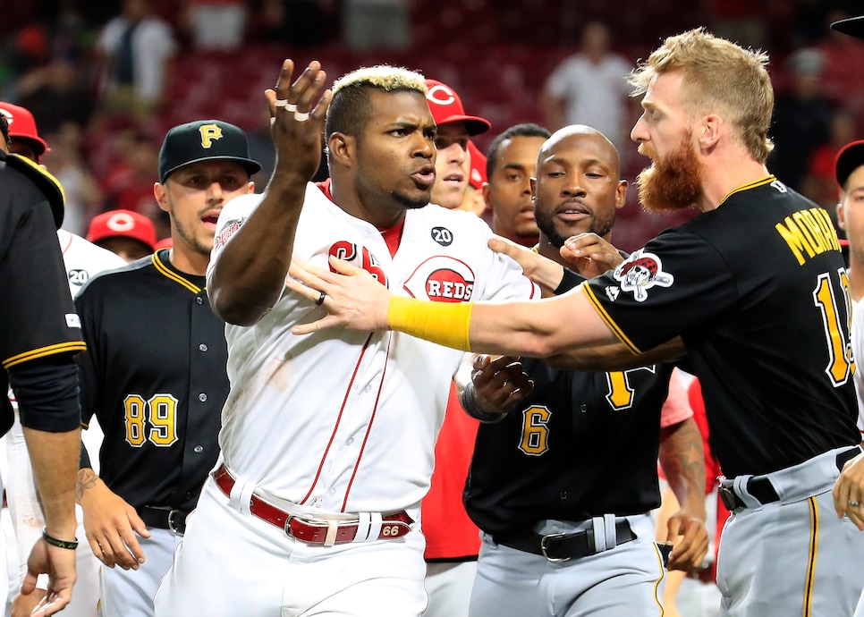 Pittsburgh Pirates  v Cincinnati Reds